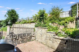 Photo 12- click for photo gallery